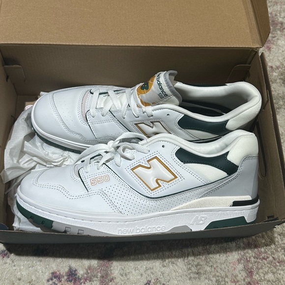 Other - men’s new balance 550